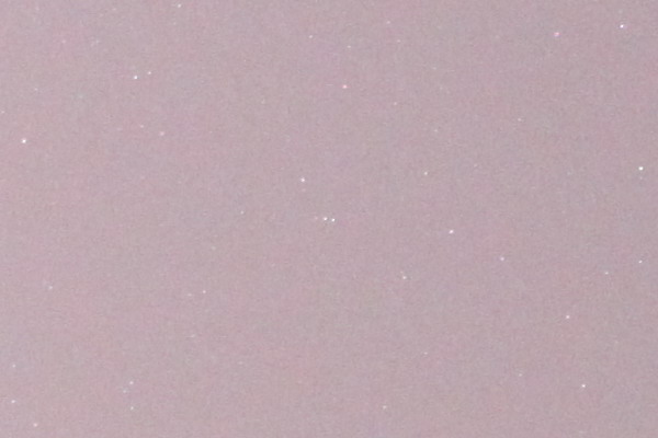 Centre of Nikon 16 F2.8 2sec  ISO6400.jpg