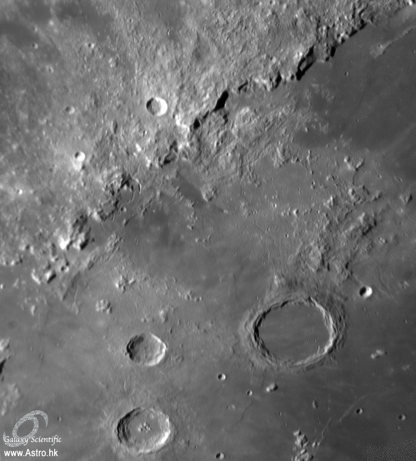 Moon0018 ver4.JPG