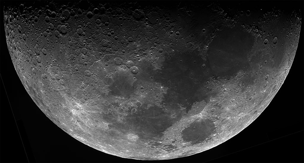Moon_2012_01_01.jpg