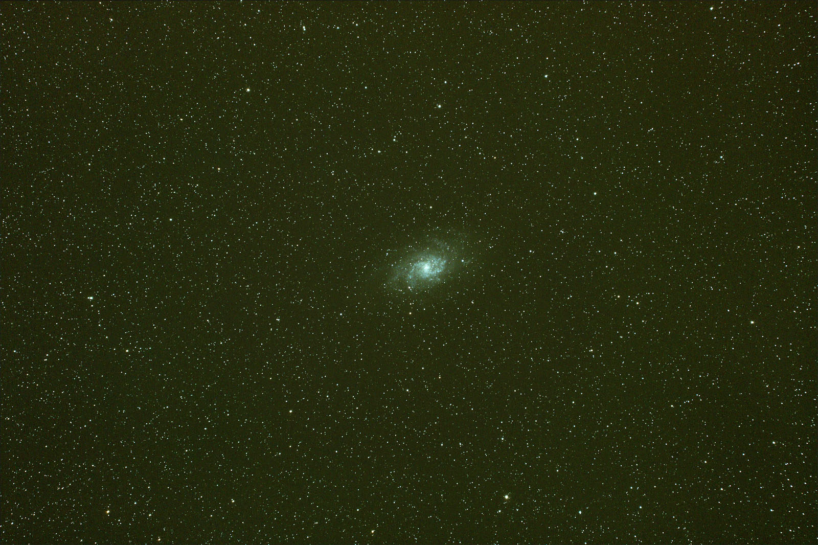 M33_14-8-2012_PTC_80-480_7870_ISO1600_4x8mins_1600.jpg
